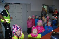 Dzieci odwiedził Komisariat Policji w Łaziskach Górnych